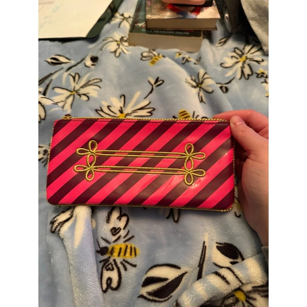 Little Makeup/Stationary Zipper Bag